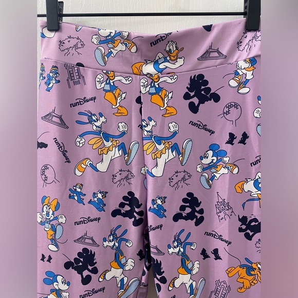 RunDisney Purple Leggings - Picture 2 of 7